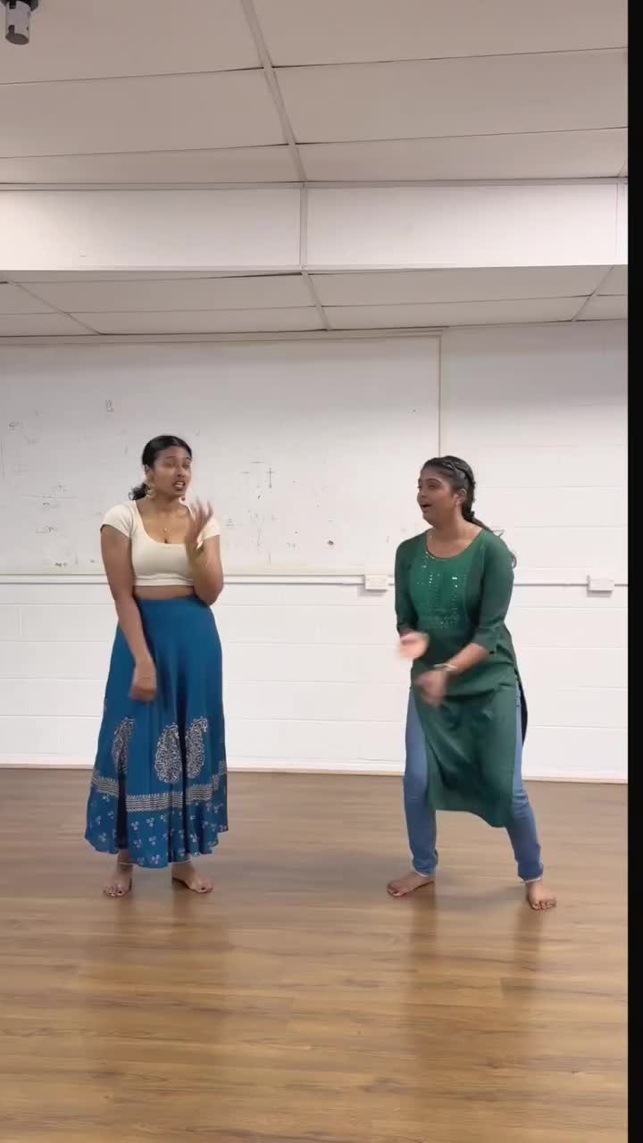 @kutty kaviya