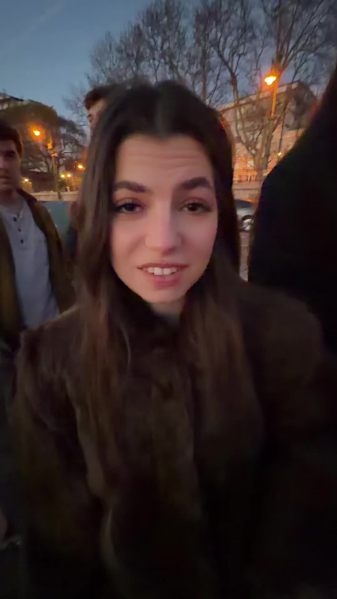 @LJ