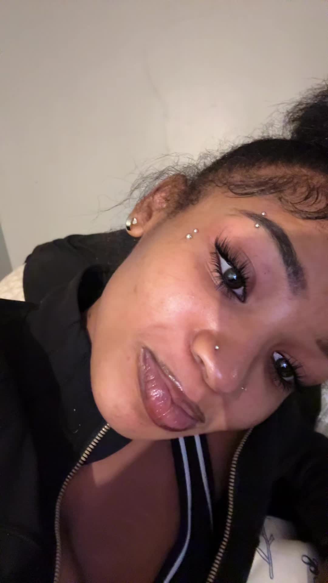@Mi&rsquo;Yana Capri