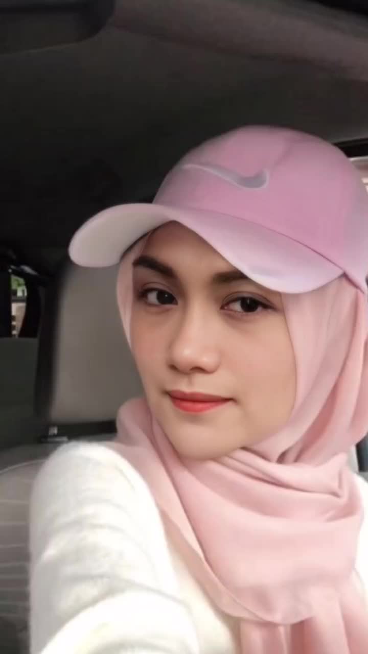 @Rhiea Hartati