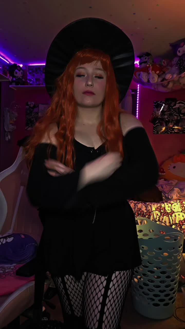 @💀𝕮𝖍𝖊𝖗𝖗𝖞💀