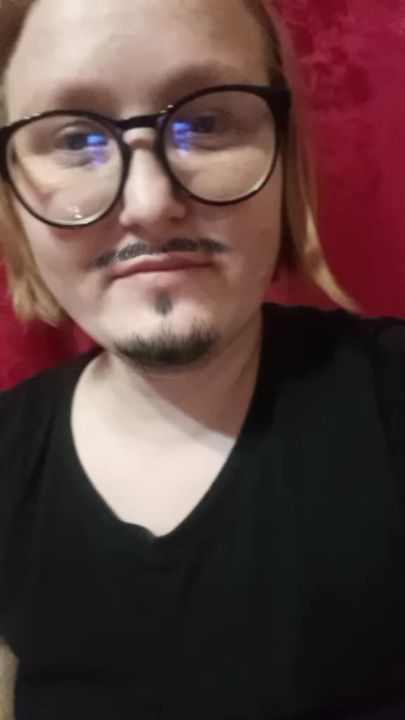 @Надюша😘
