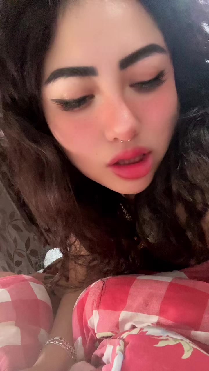 @Gabby-Gabby
