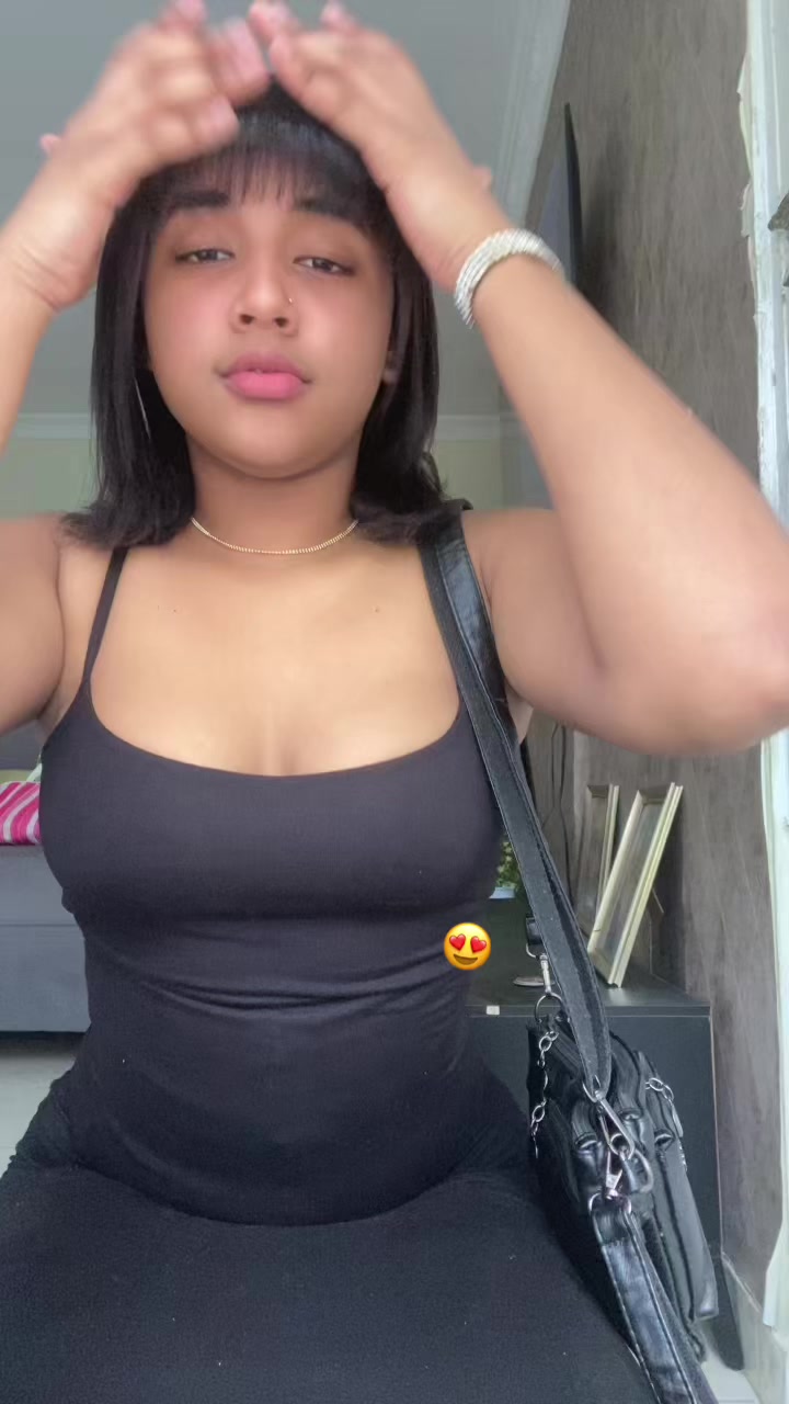 @la nay 🧛&zwj;♀️