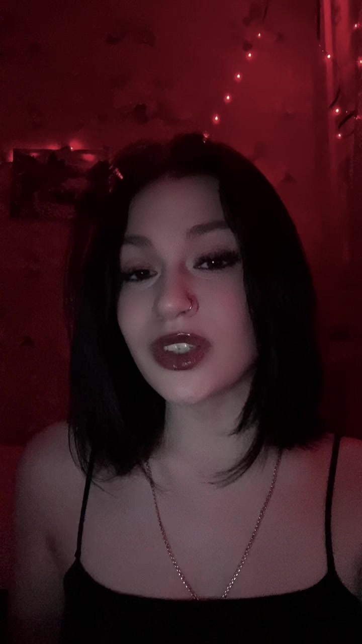 @Валерьянка✨