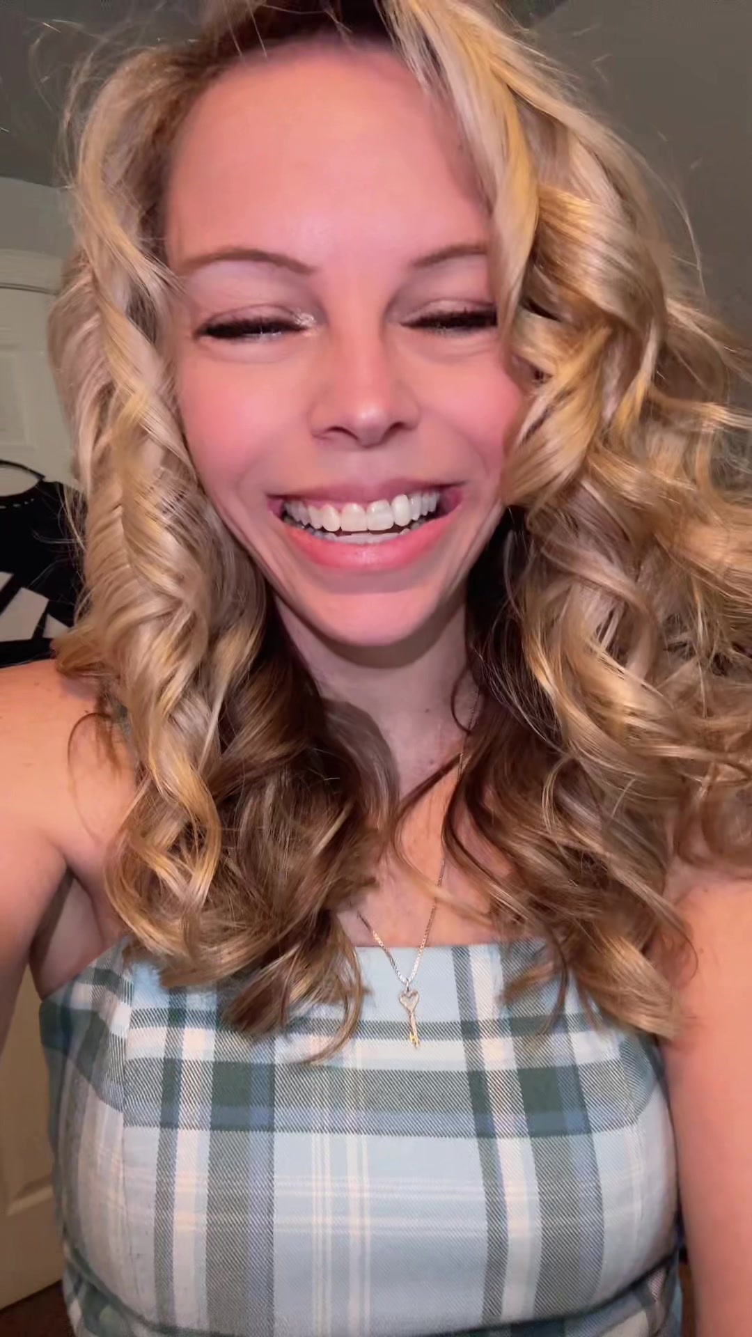 @Ifeellikeimbeingfollowed
