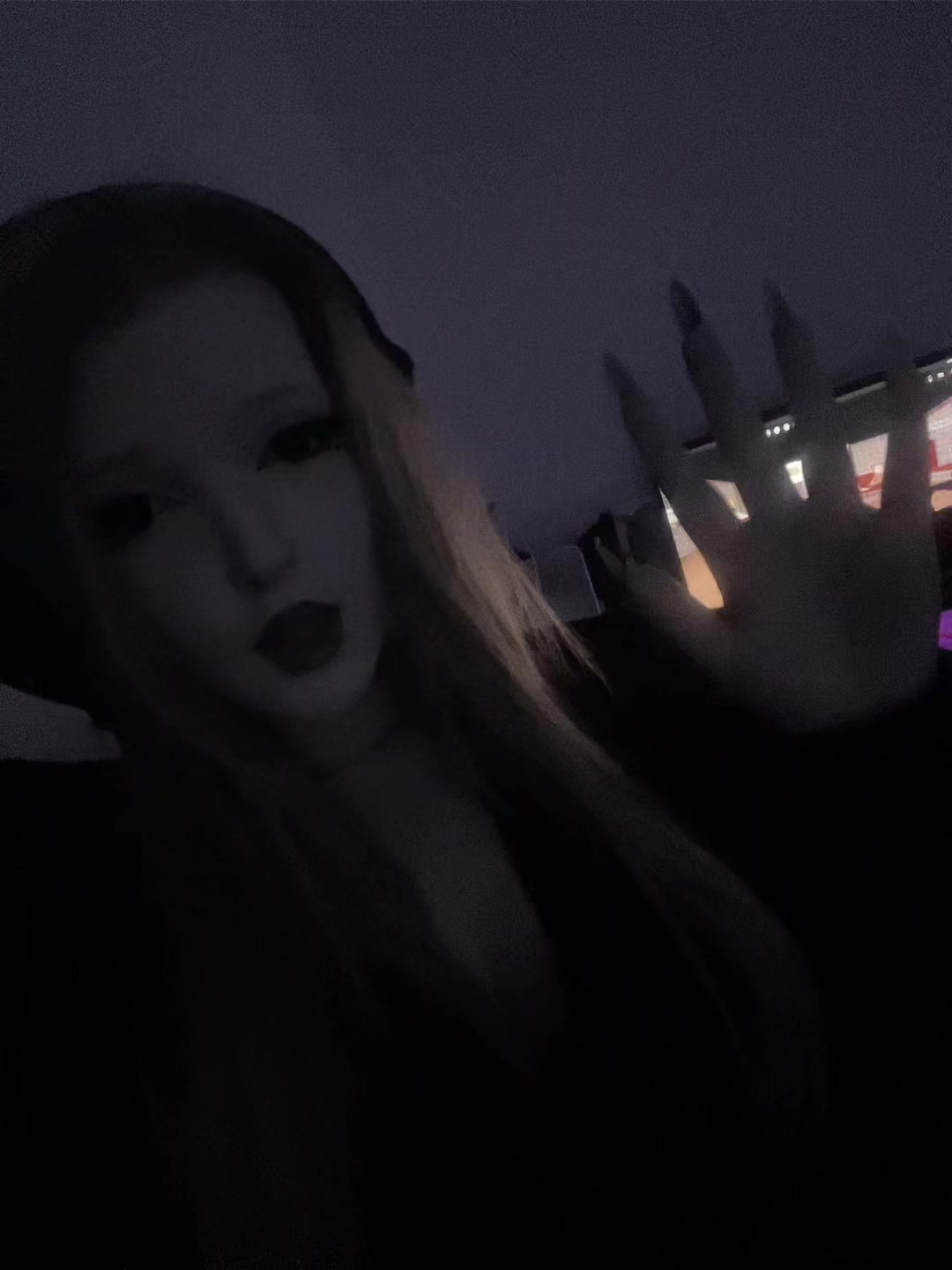 @akumi