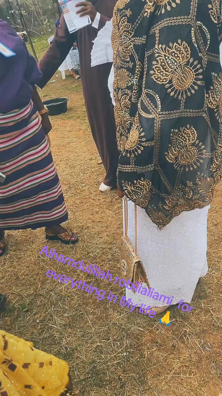 @ADEOLA 💕🥰💞