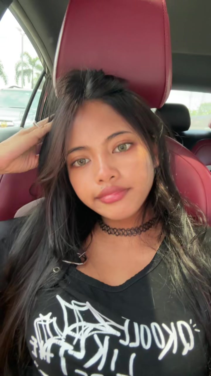 @𝕊𝕚𝕣𝕚 𝕤𝕦𝕟 𝟙𝟠 ✨