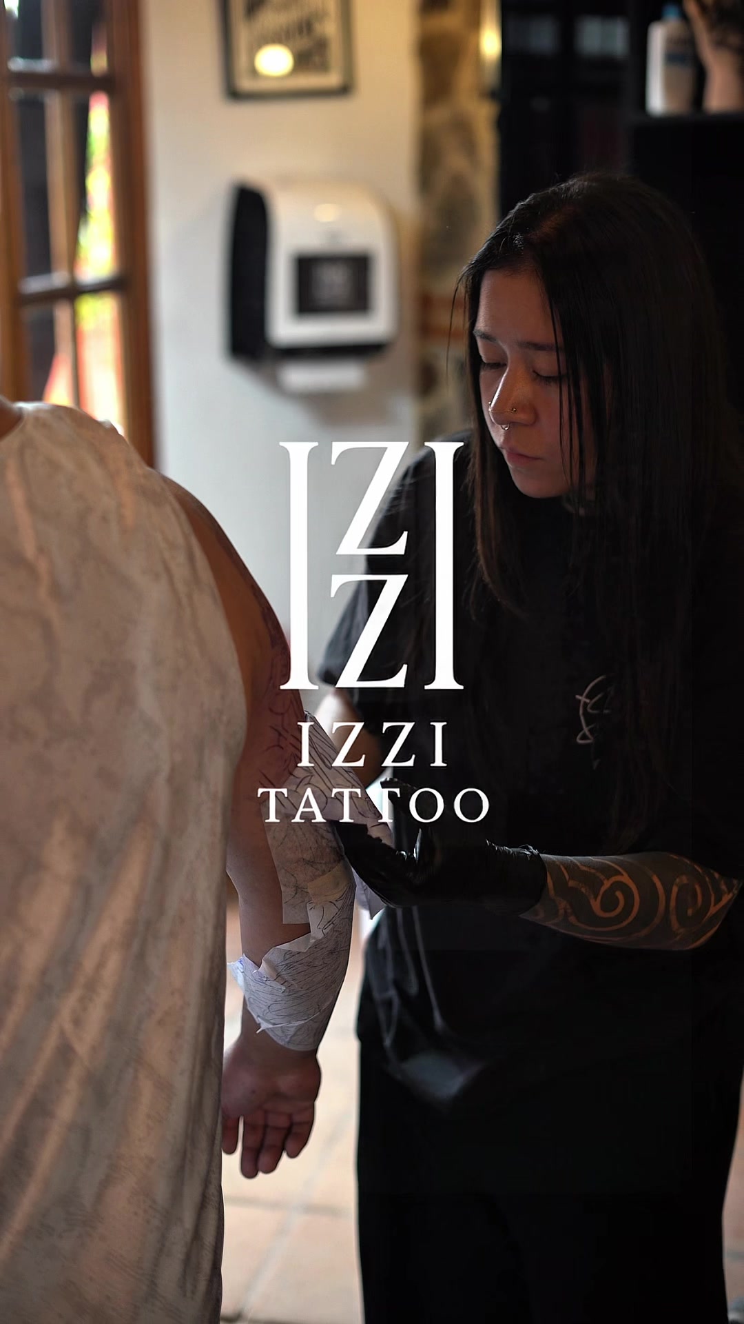 @Izzi Tattoo