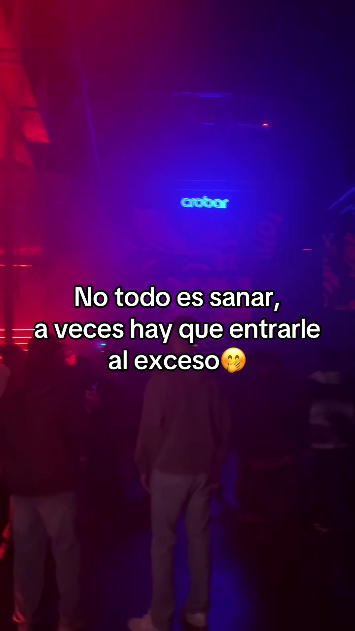 @Lady García