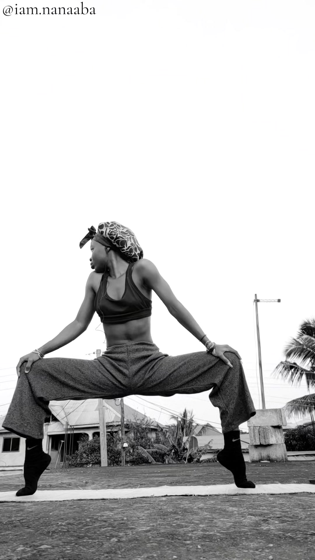 @Nana Aba_Yoga|Flexibility⭐🩰🖤