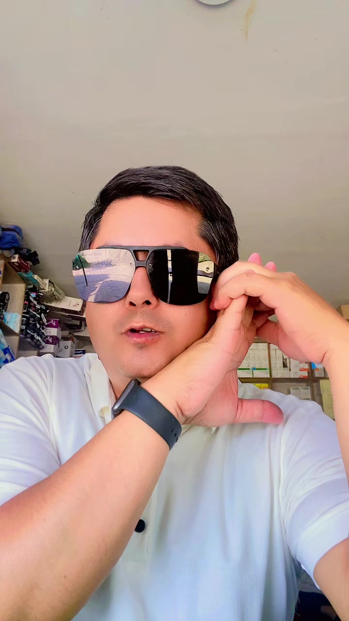 @𝓣𝓾𝓹𝓱𝓪𝓷 𝓐𝓭𝓱𝓲𝓴𝓪𝓻𝓲