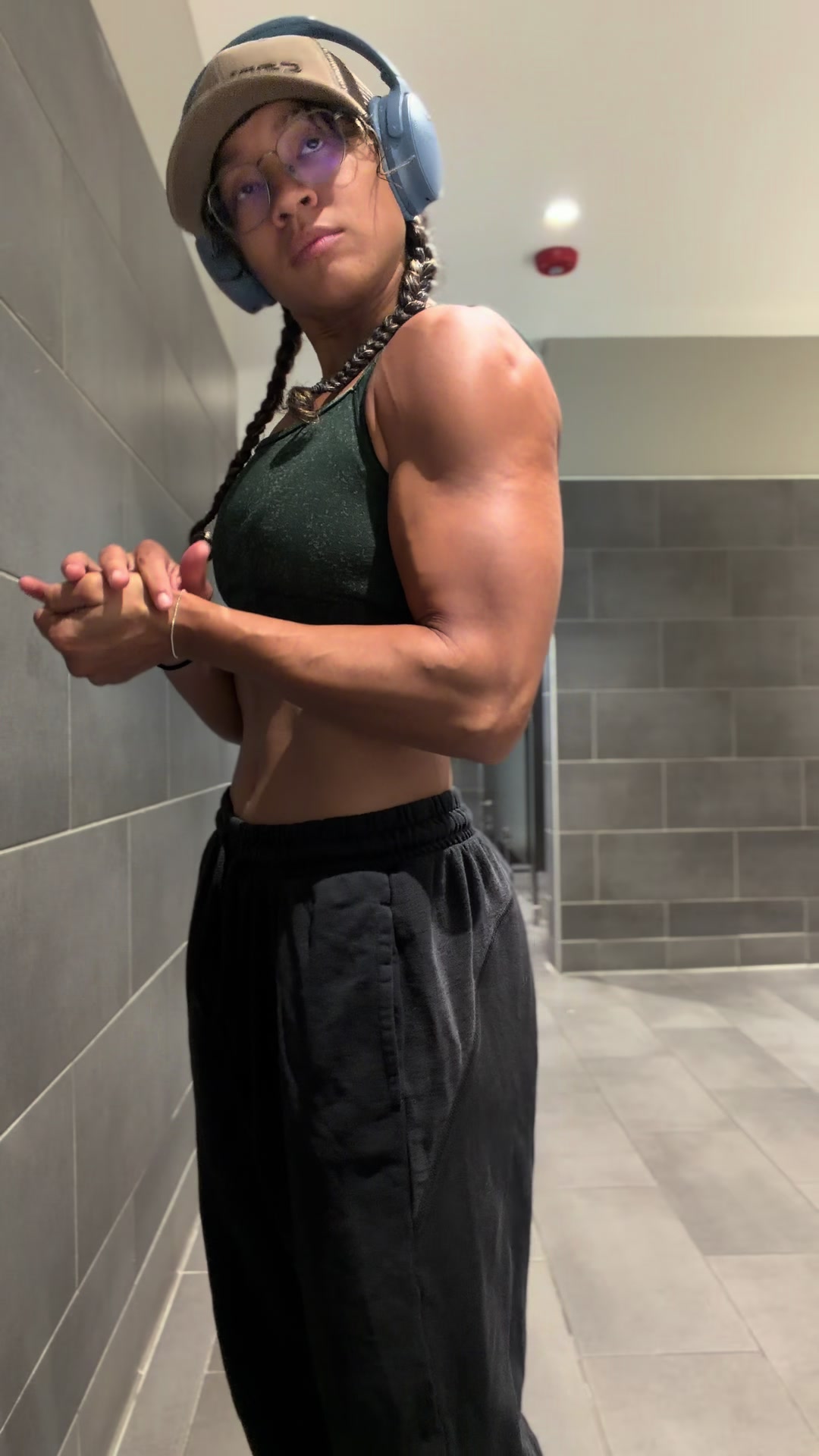 @shilifts2000