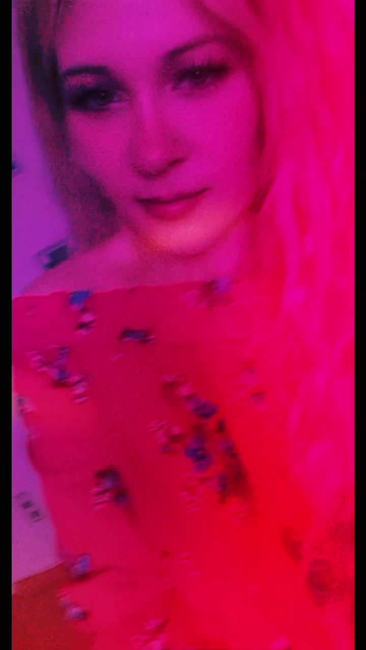 @Гэл(✿◠‿◠)