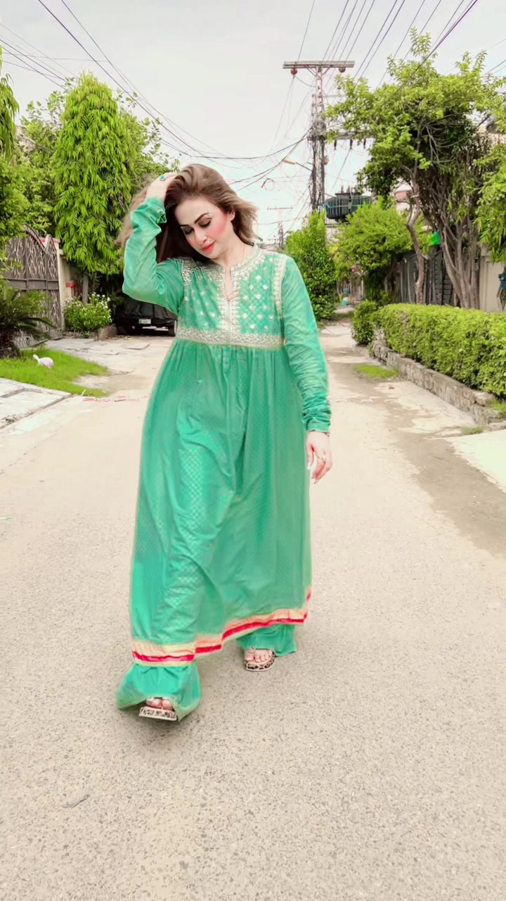 @Honey Shahzadi