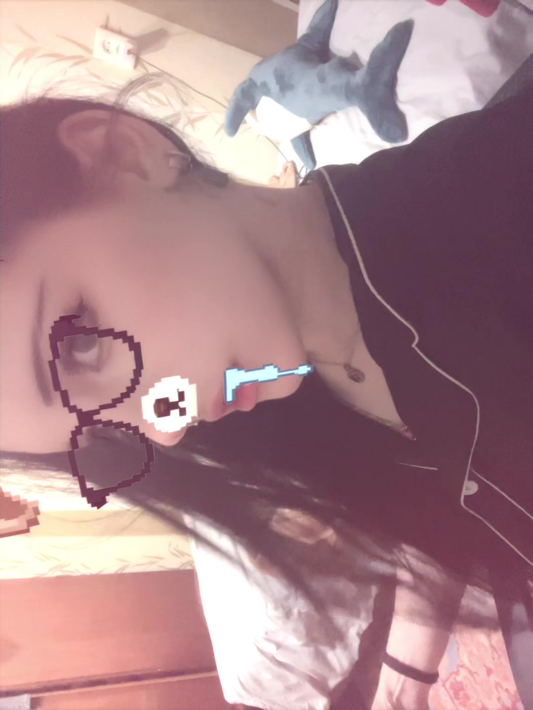 @✞