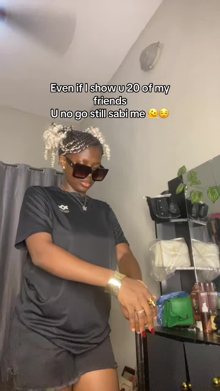 @Fifi for nails