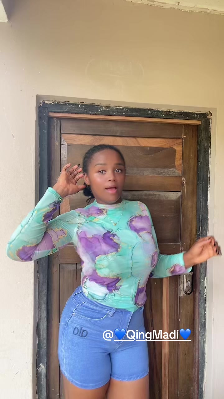 @Perfume, watch vendor in Uyo