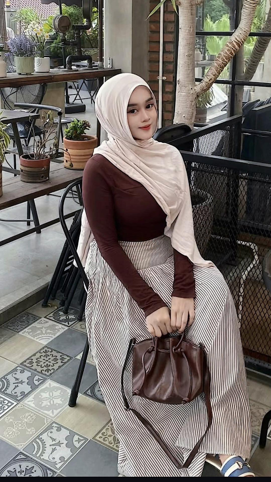 @anniputri5