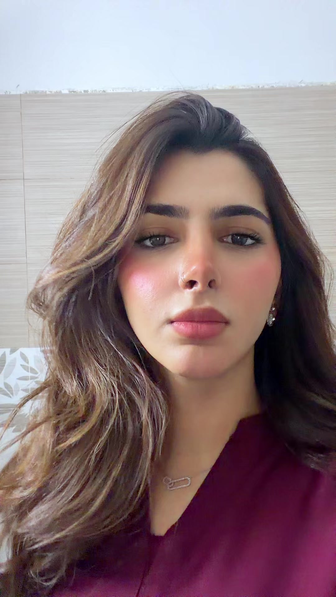 @Veeni