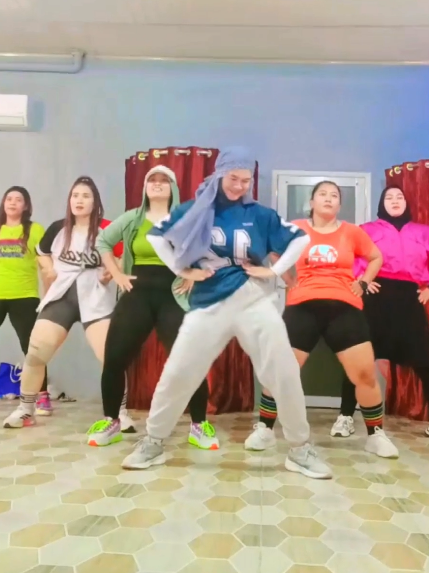 @Nisa Zumba