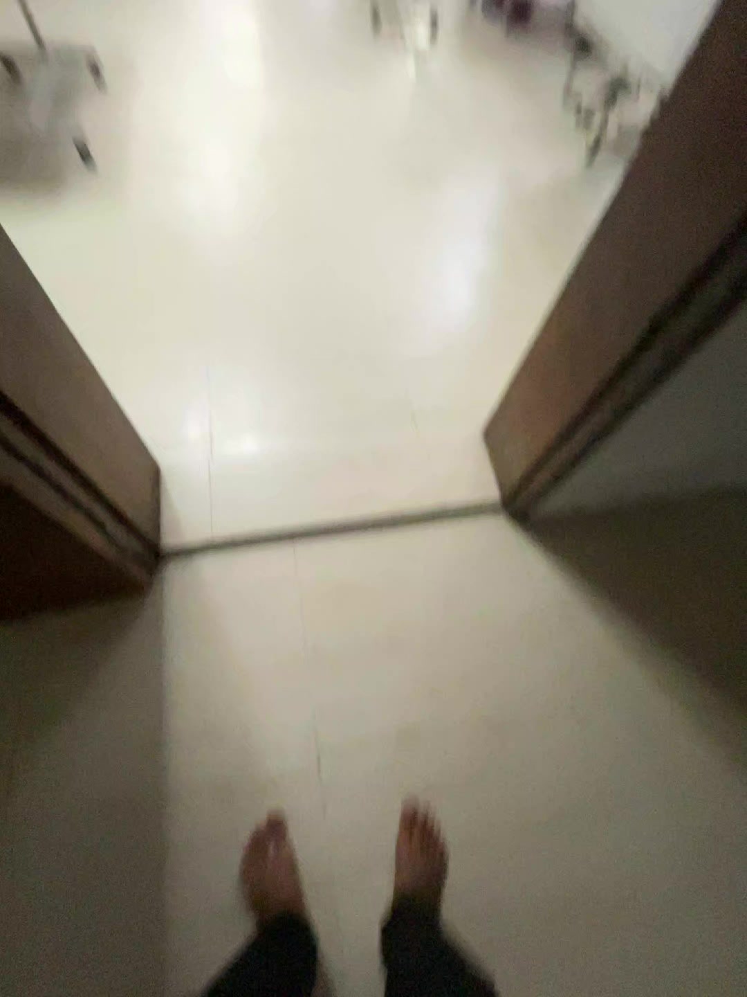 @R...🚩