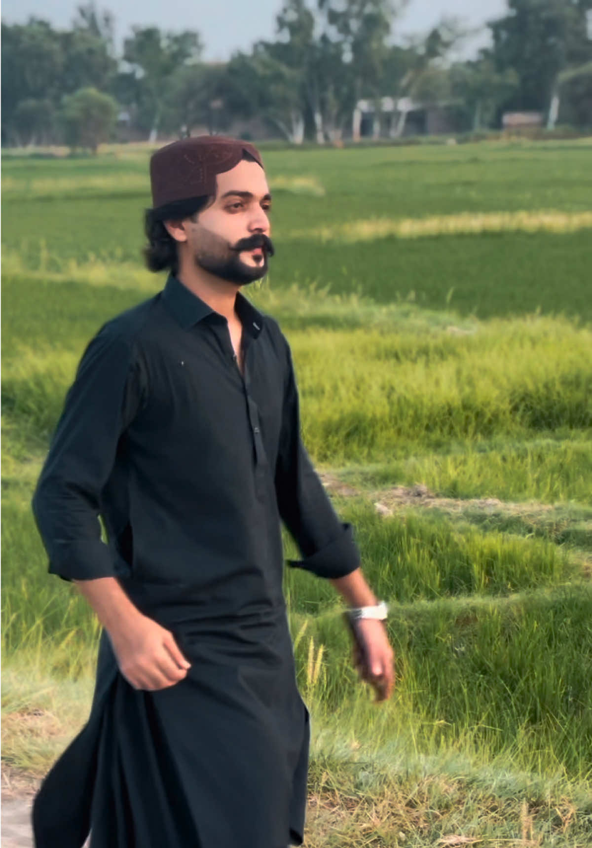 @SaRfi SOoMRo🎭🔥