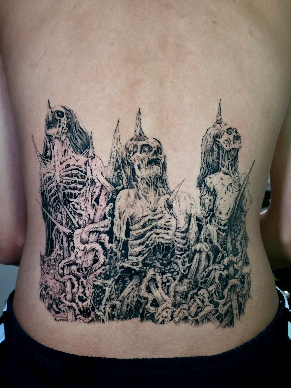 @IQ TATTOO
