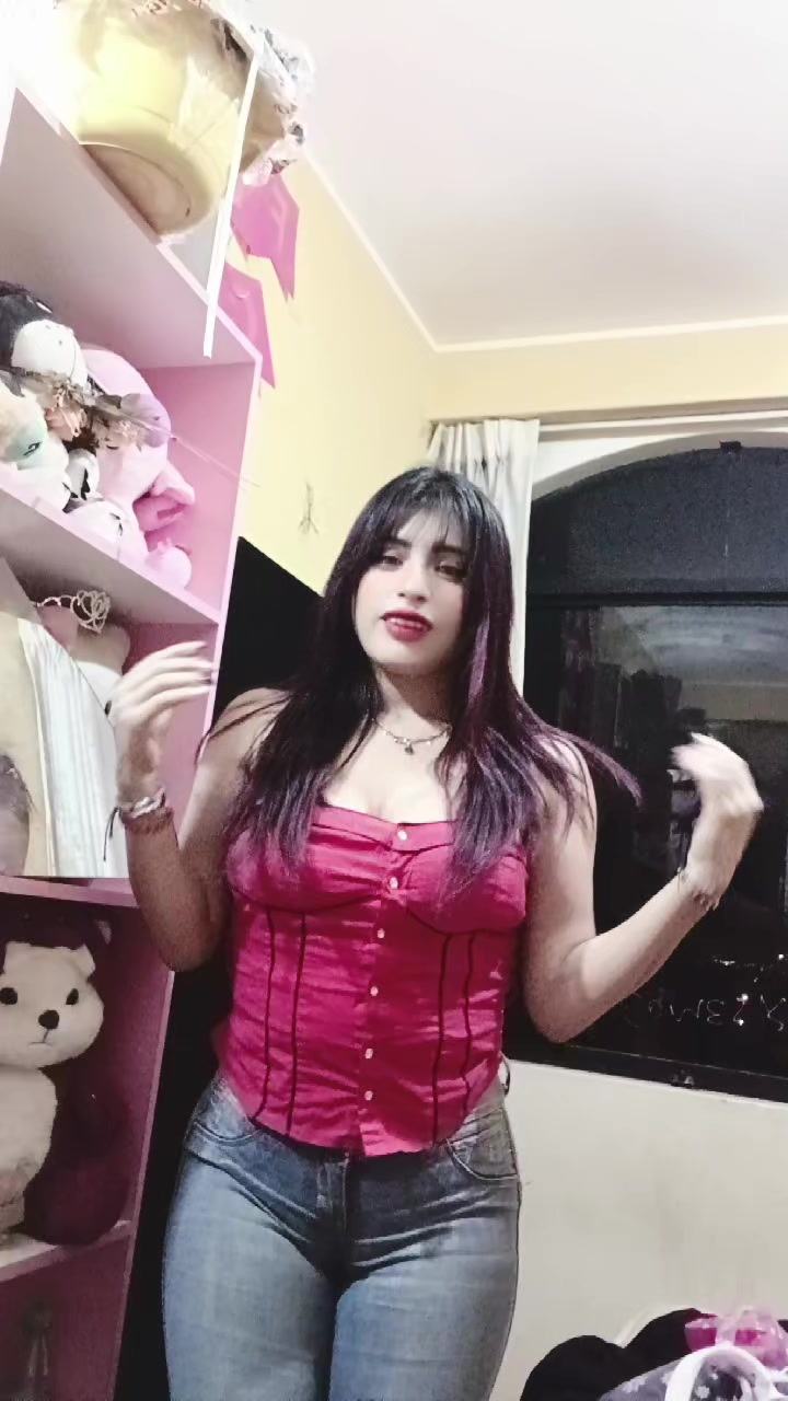 @LA PEQUÉ😈
