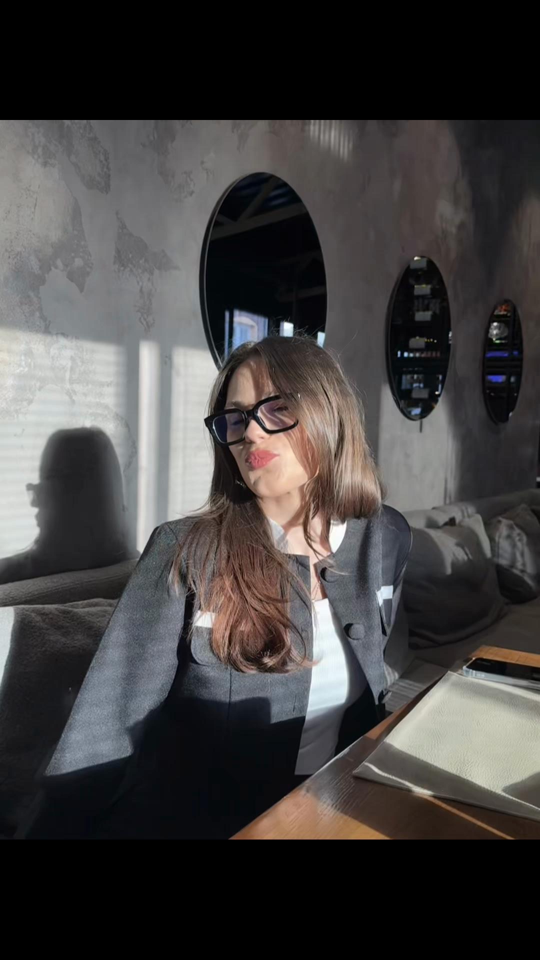 @arinkovv