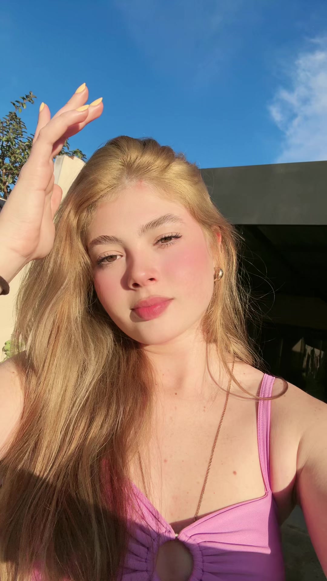 @serena_flores