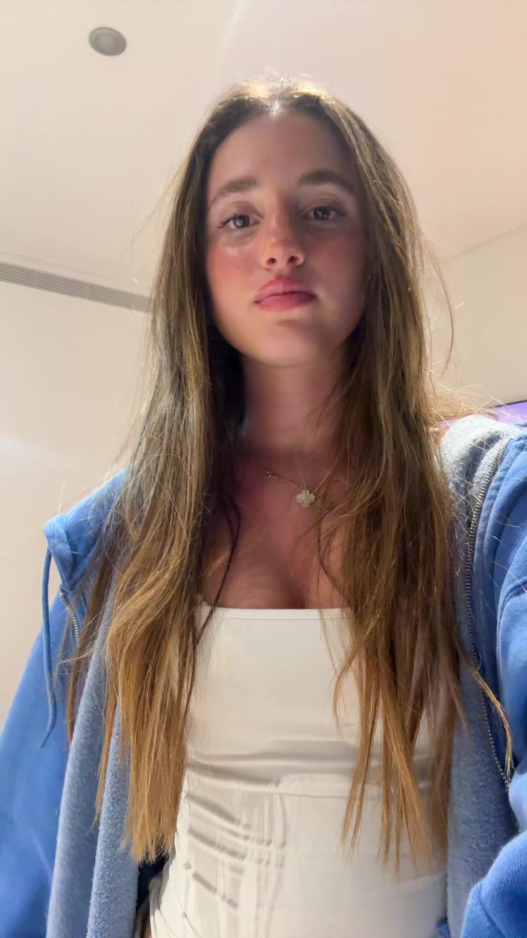 @Ellatirer