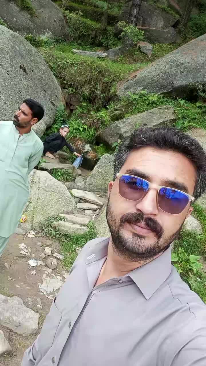 @Shakir Khan EK