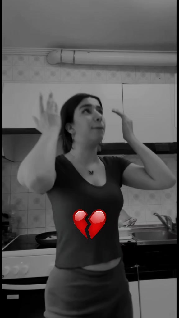 @𝘊𝘩𝘢𝘩𝘥_𝘰𝘧𝘧❗🦢🖤
