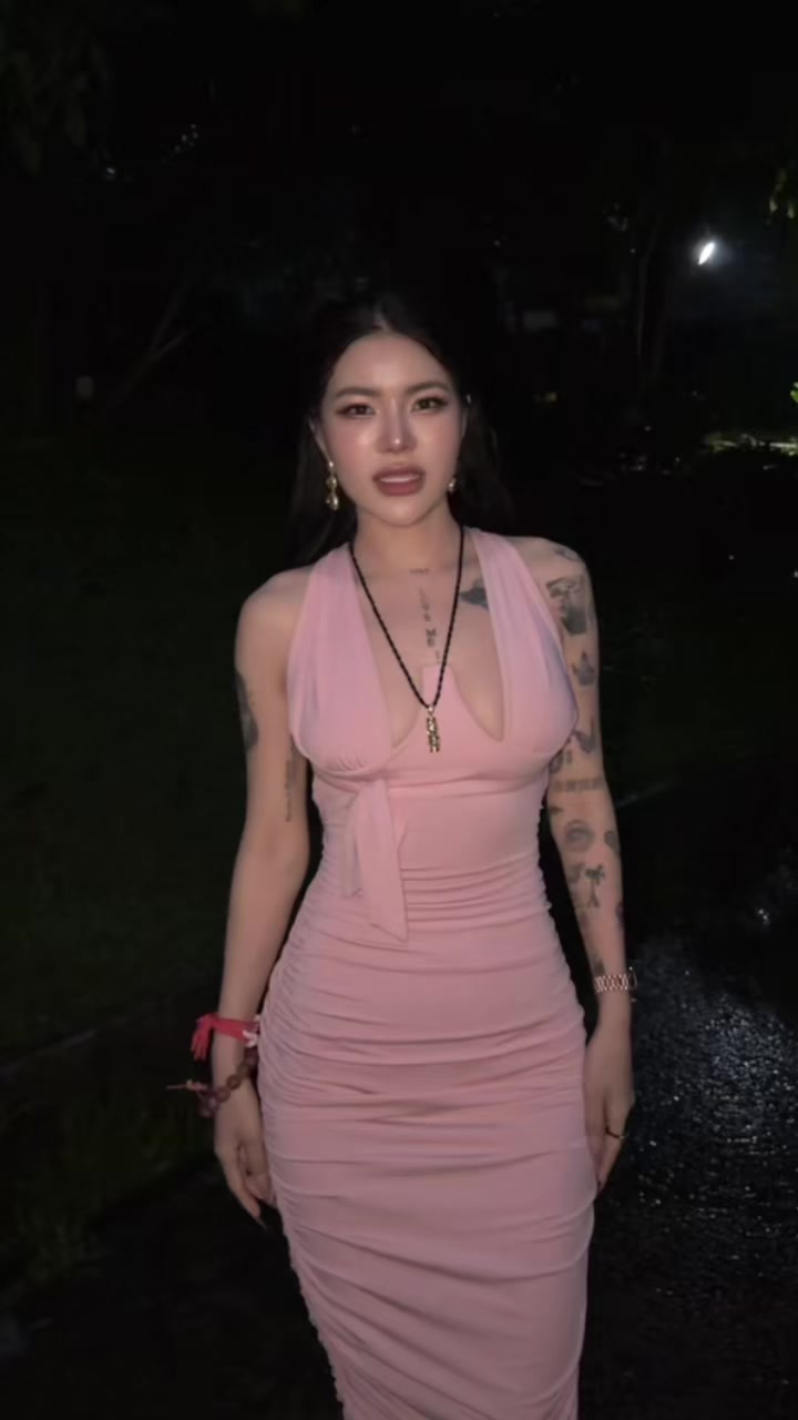@♐️Tha zinoo 🇨🇳王丽梅 🇲🇲 5.5M✅