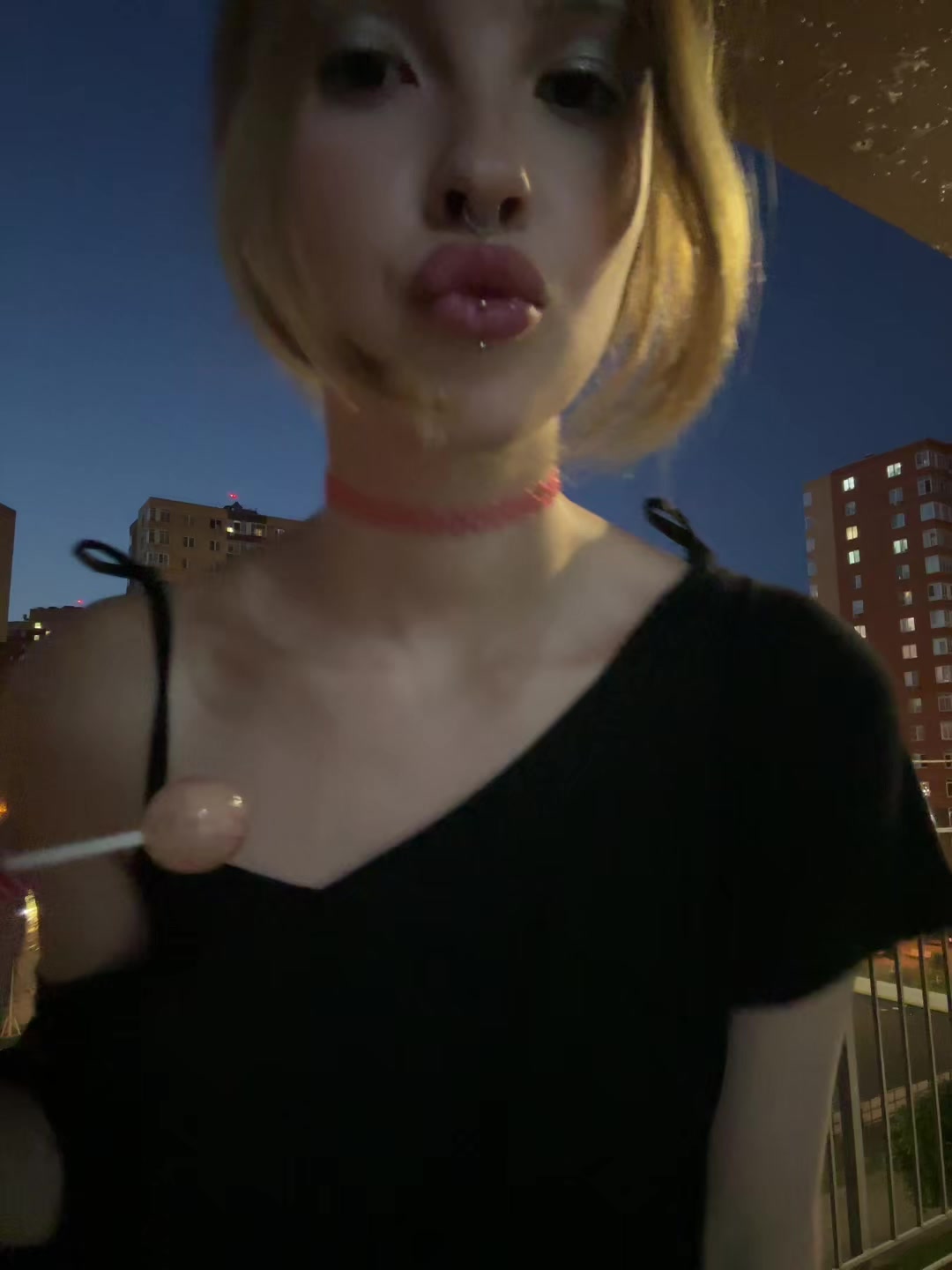 @лиза клубничная @