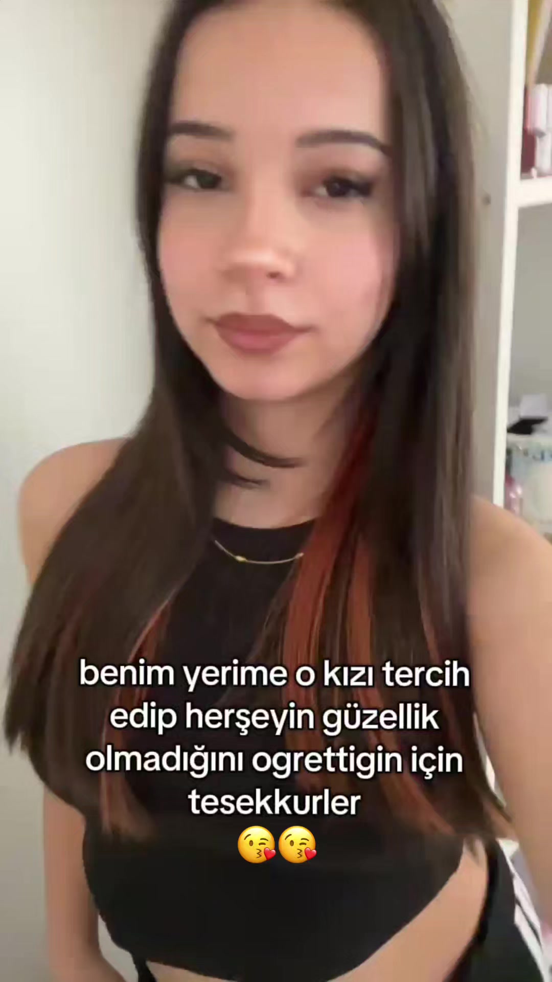 @𝐄𝐊