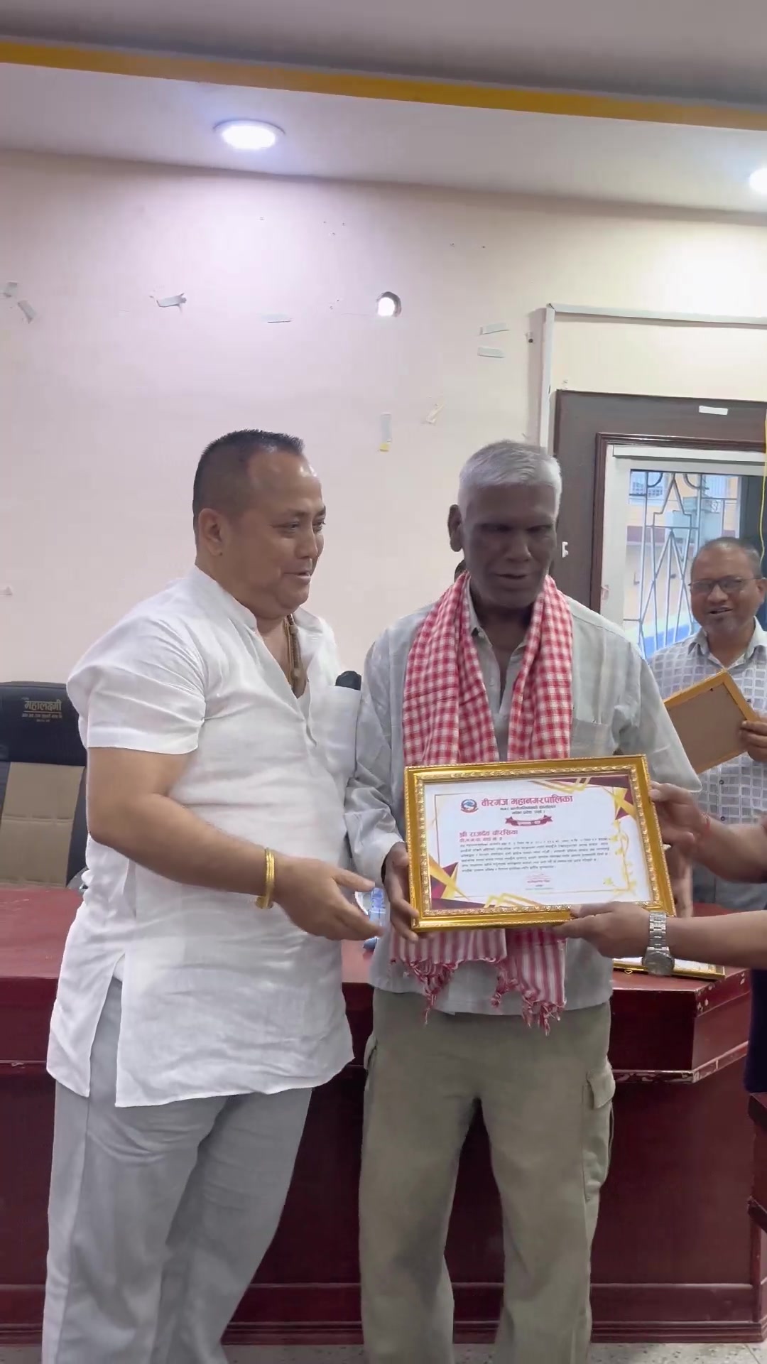 @Rajesh Man-the mayor of brj