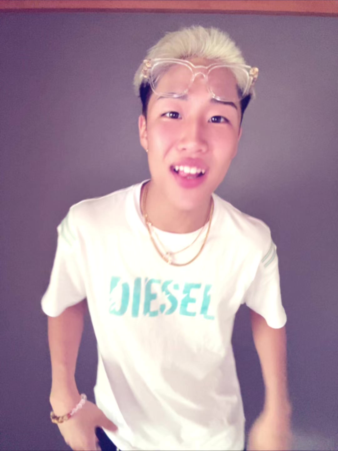 @心侍朗💎