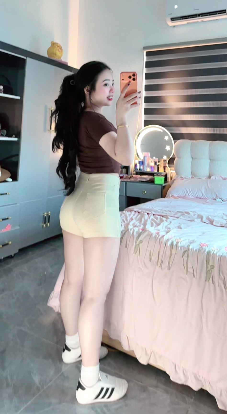 @💫😻Hiền S&acirc;u 🐛💫