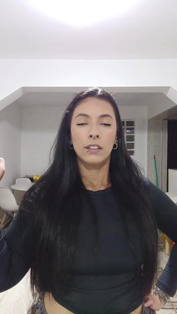 @Larissa Gounella