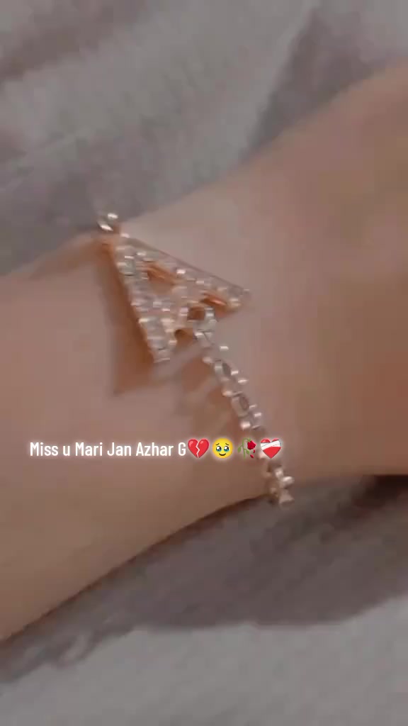 @اظہر کی ہوں 💔🥀
