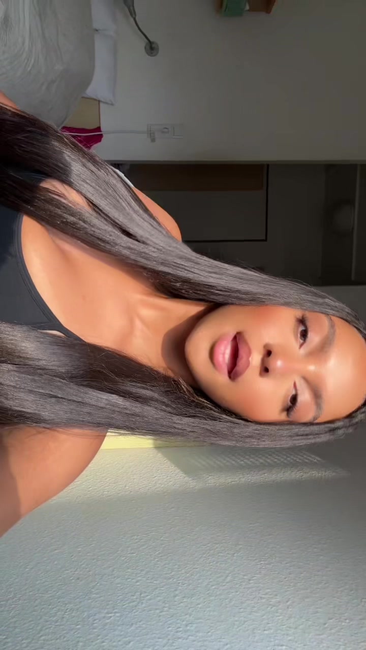 @émilie