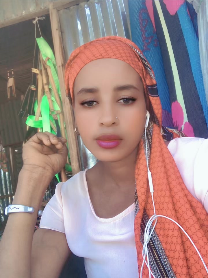 @Eva