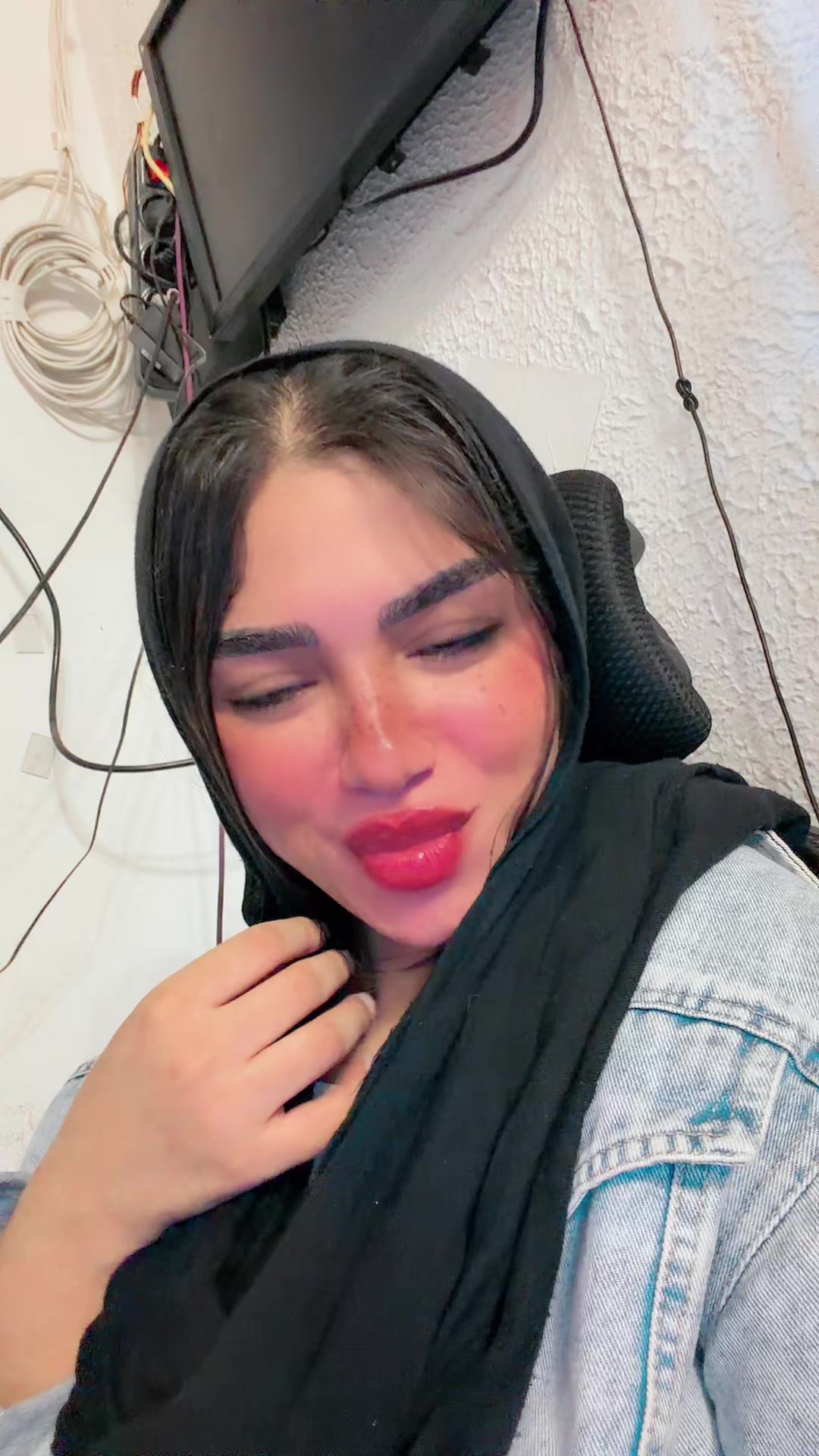 @LOGYELSONY