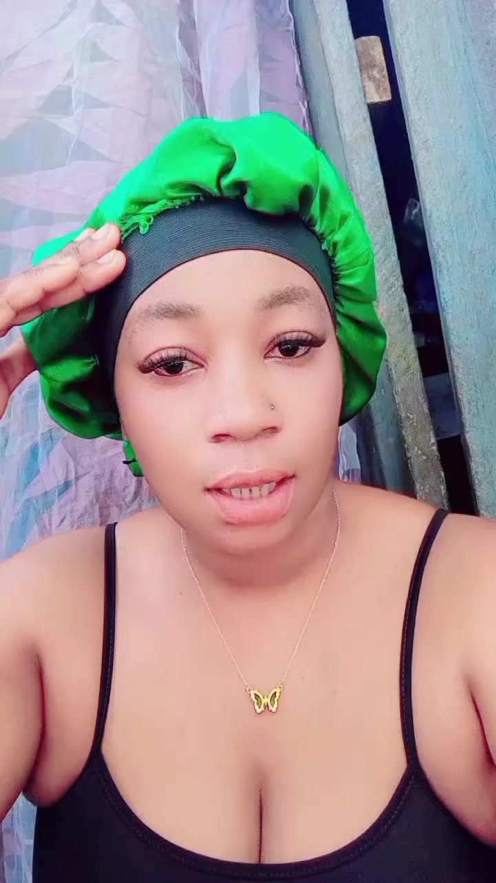 @mputu Sarah