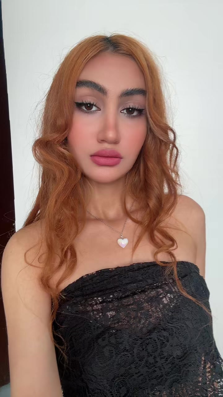 @elena.saadati