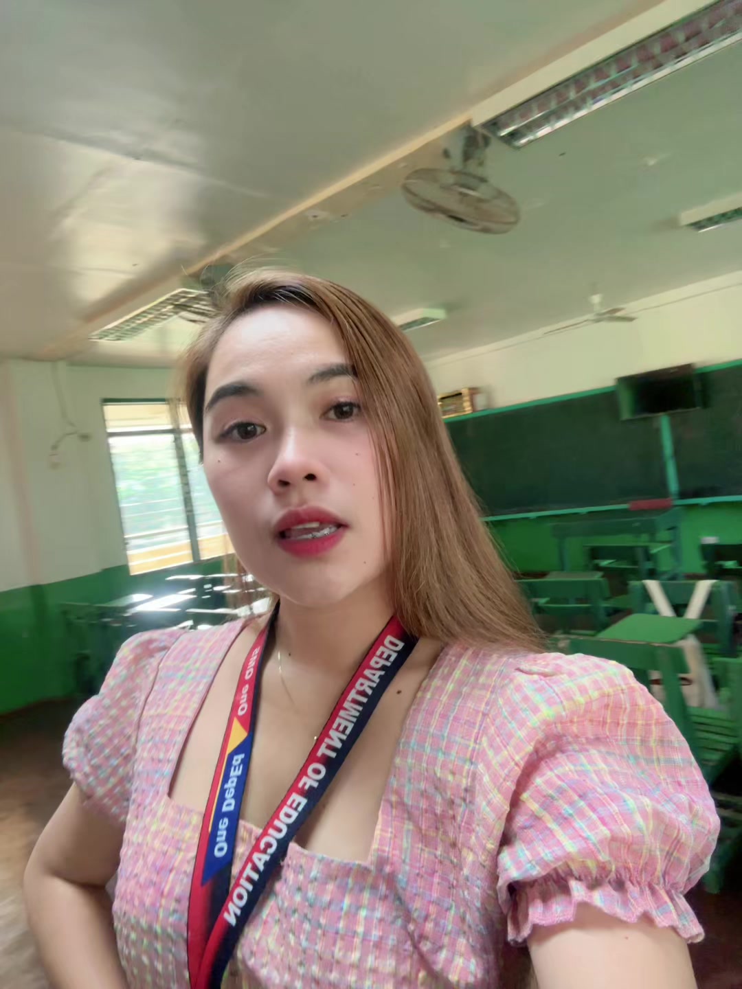 @𝑀𝒾𝓈𝓈 𝑅𝑜𝒸𝒽 👩&zwj;🏫🇵🇭