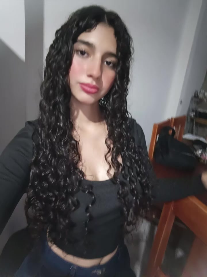 @Kitty 🌷